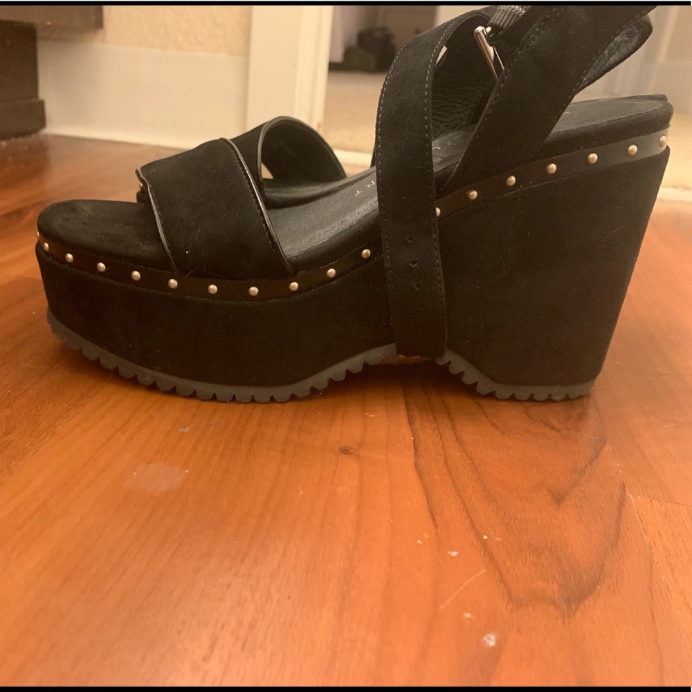 Chinese Laundry Tula Studded Platform Wedges - Picture 4 of 5